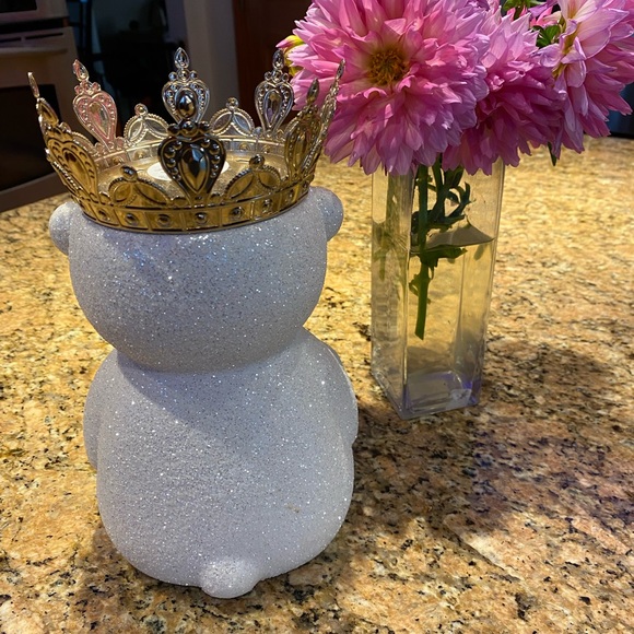 👑Bath and Body Works 3-Wick Candle Holder👑 - Picture 3 of 4